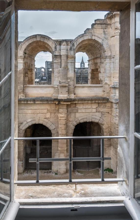 Ferienwohnung Studio Dans Le Centre Historique D'Arles Exterior foto
